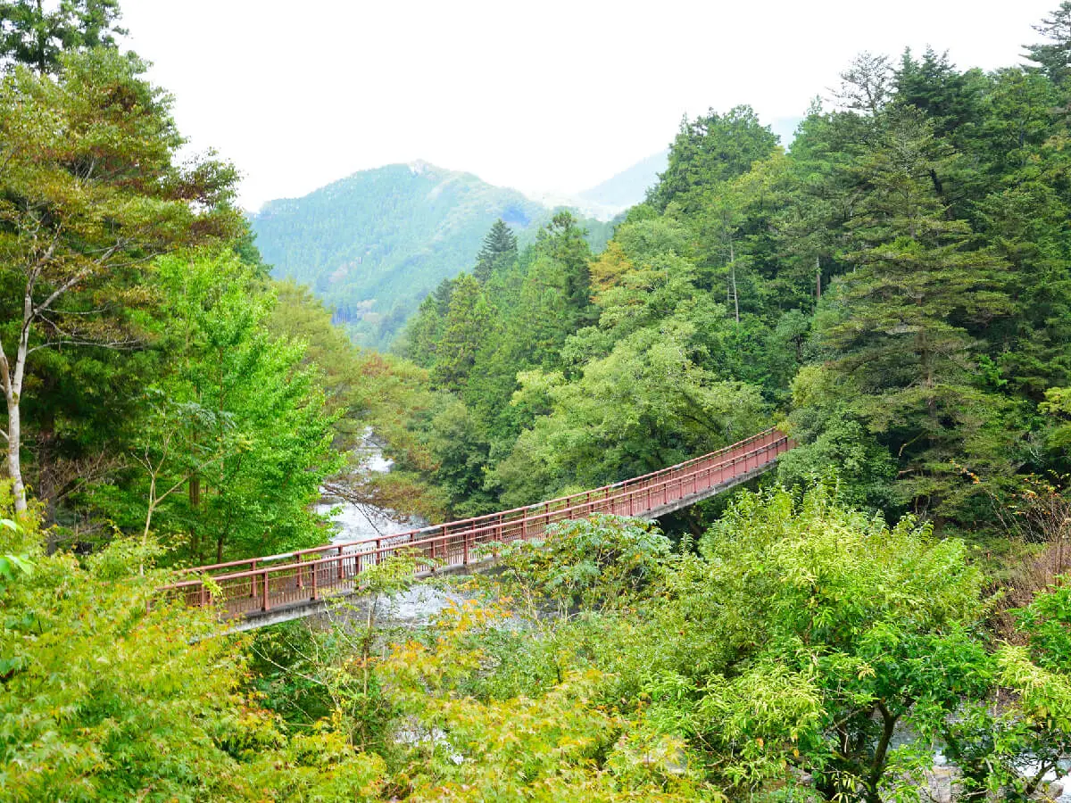 あきる野市秋川渓谷周辺のおすすめキャンプ場をご紹介 Takibi タキビ キャンプ グランピングなどアウトドアの総合情報サイト