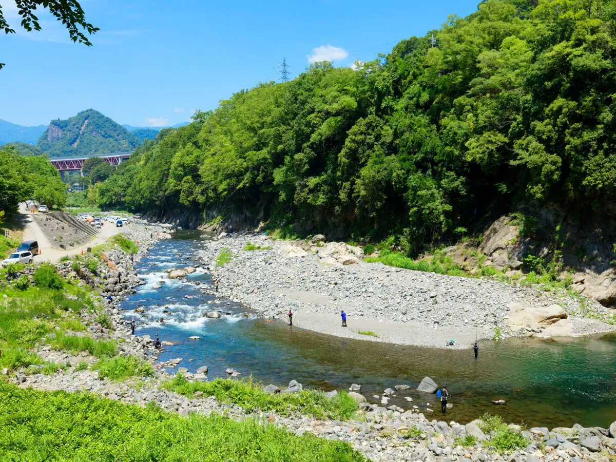 渓流釣りの楽しめる 東京近郊のおすすめキャンプ場3選 キャンプ アウトドアのtakibi タキビ