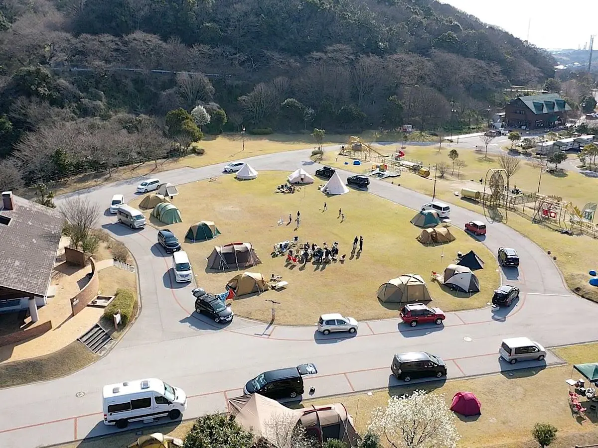 桜の見れる竜王山公園オートキャンプ場 キャンプ アウトドアのtakibi タキビ