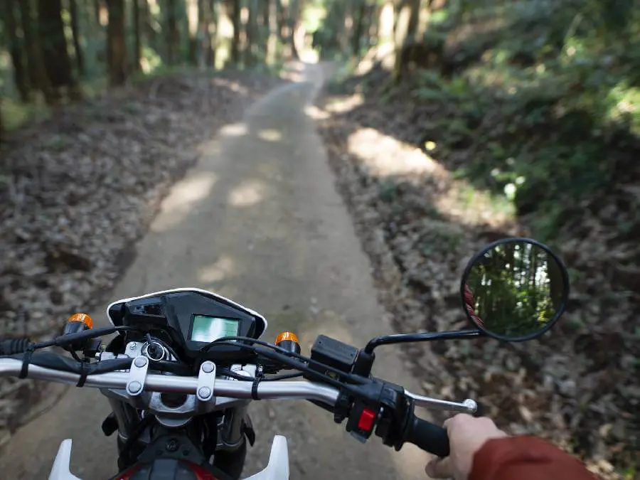 初めてのバイクツーリングソロキャンプ 道具の選び方を紹介 Takibi タキビ キャンプ アウトドアの総合情報サイト