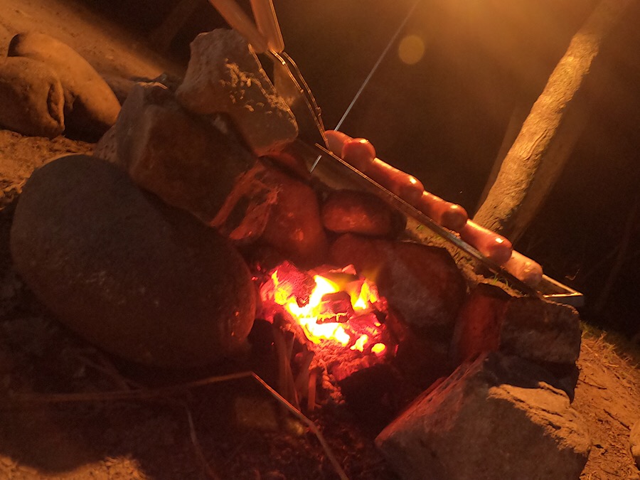 広島県 柳瀬キャンプ場でワイルドbbq 直火の使えるキャンプ場 キャンプ アウトドアのtakibi タキビ