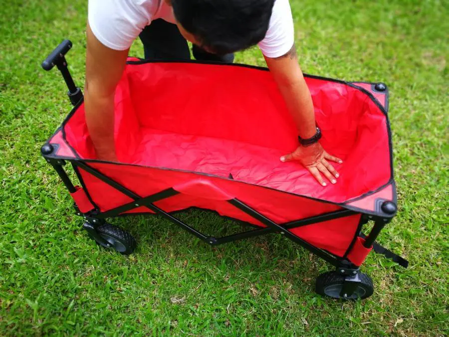 意外に面倒 キャンプ道具の車からの荷物運びにおすすめのキャリーワゴンとは キャンプ アウトドアのtakibi タキビ Page 2