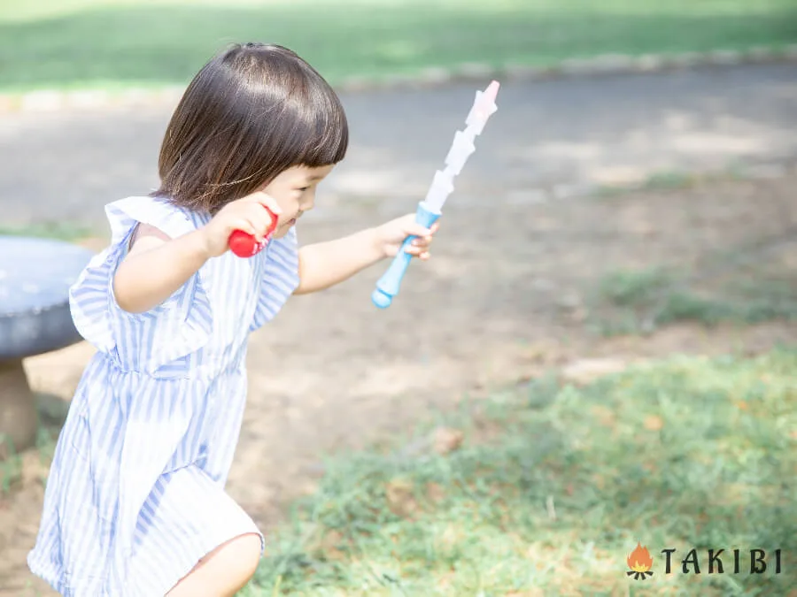 キャンプ初心者だけど子連れで大丈夫 初心者におすすめのキャンプ場や持ち物を紹介 キャンプ アウトドアのtakibi タキビ