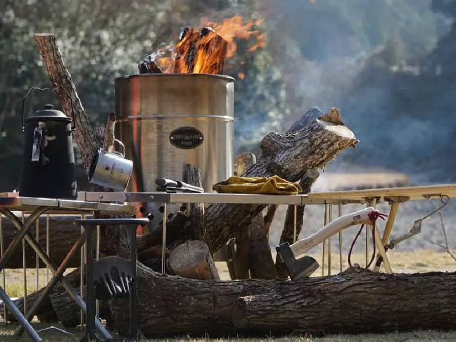 衣類の匂いを気にせず焚き火、BBQしませんか？煙の少ないアイテムをご