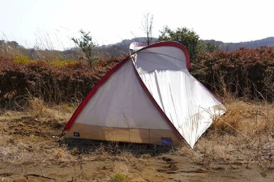 伝説のブランド「moss TENTS」が復活！ソロツーリストに捧げる限定テント&タープ | キャンプ・アウトドアのTAKIBI（タキビ）