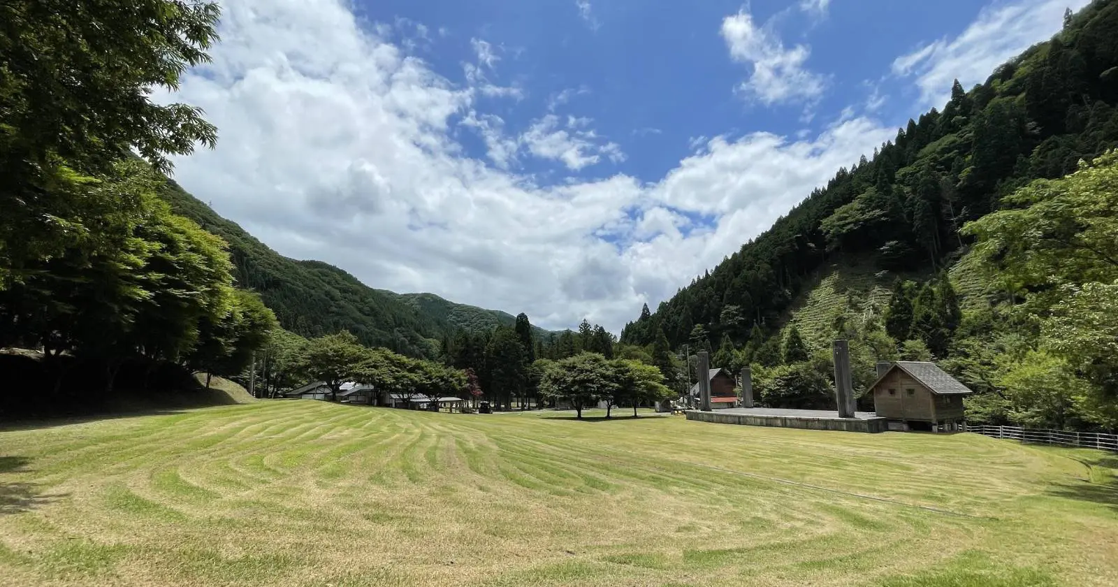 兵庫県 くるみの里キャンプ場 涼しい高原で大自然を遊びつくそう キャンプ アウトドアのtakibi タキビ Page 2