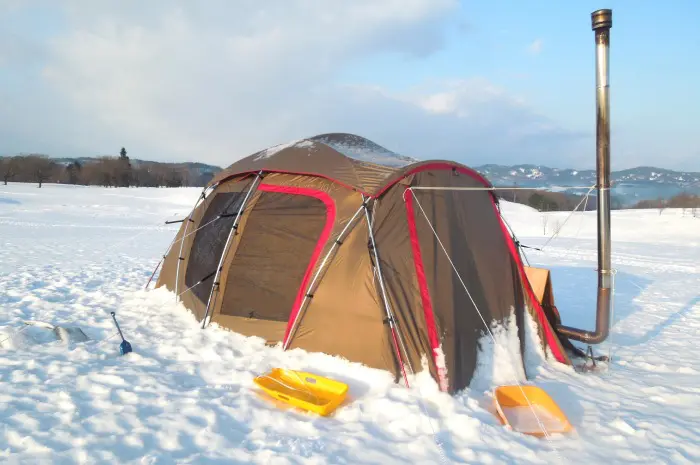 冬キャンプ用テントを選ぼう！選び方＆おすすめアイテム｜TAKIBI（タキビ） | キャンプ・グランピングなどアウトドアの総合情報サイト