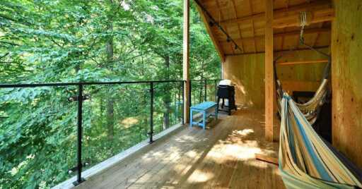 温泉グランピング・シマブルーとは?四万温泉の人気施設!特徴や食事、貸切サウナまで徹底解説!